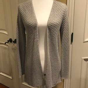 TOMMY BAHAMA SILVER & GREY CARDIGAN S/P
